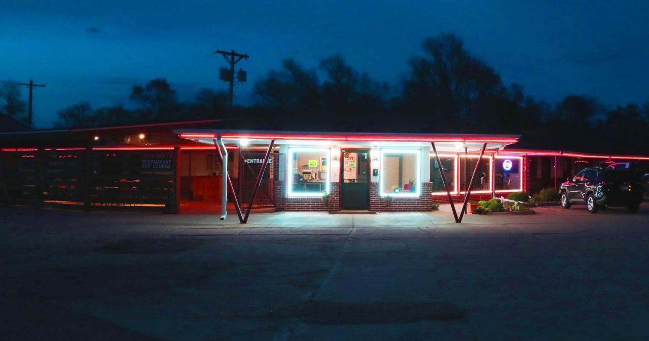 Raine Motel Valentine Exterior foto